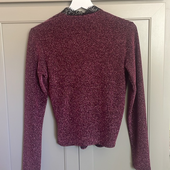 NWT Faux Wrap Neckline Long Sleeve Top - Picture 7 of 8